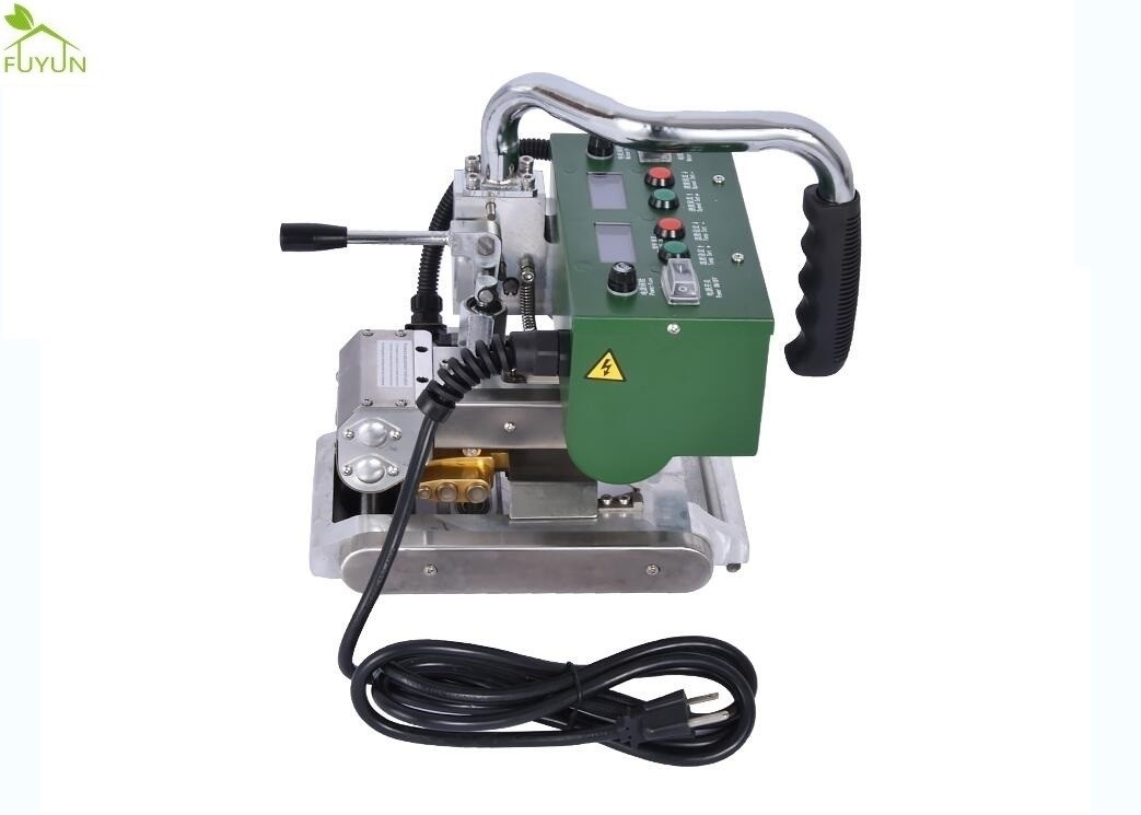 1.0mm Hot Air PVC Welder For Waste Land HDPE Geomembrane Liner 2100w